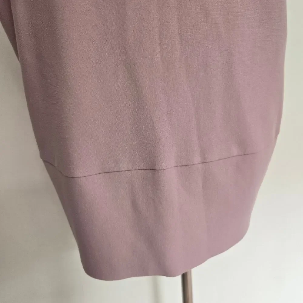 COS minimalist top